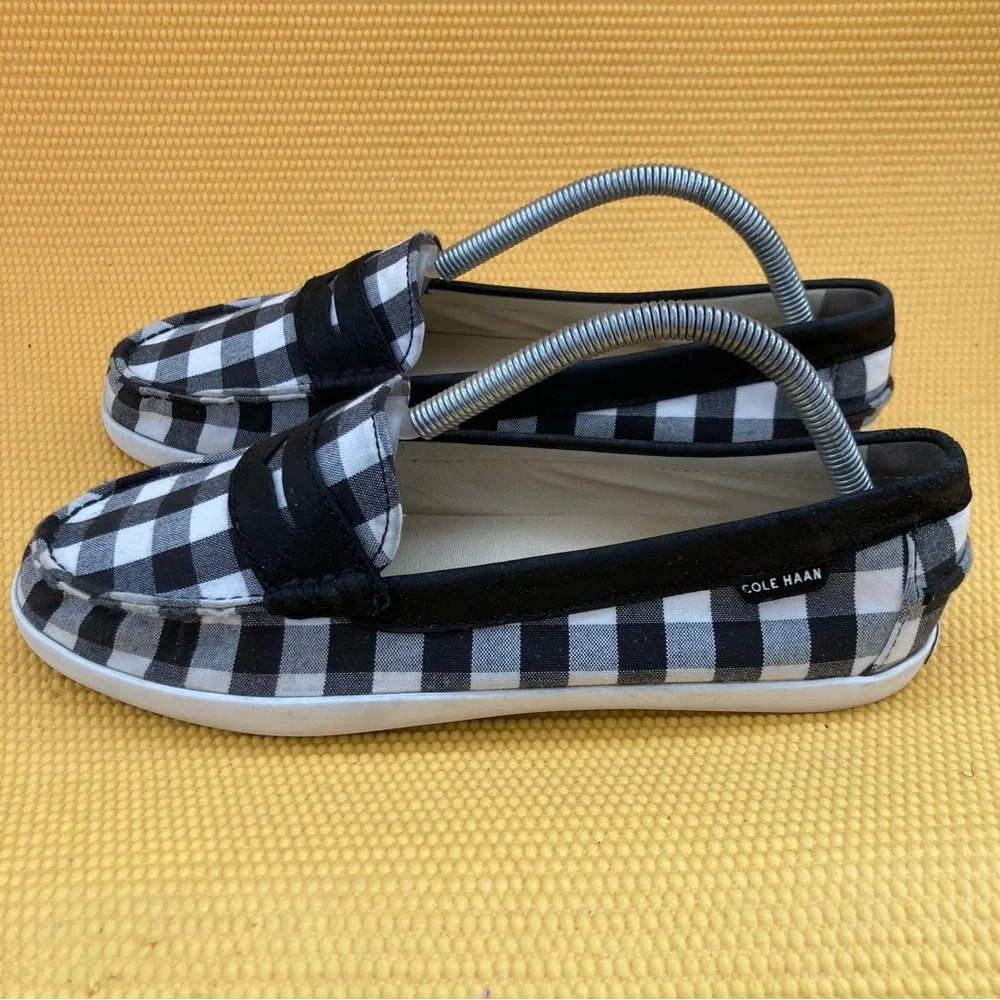 Cole Haan Black Women's Loafers Black-White size 9.5B - Picture 3 of 8